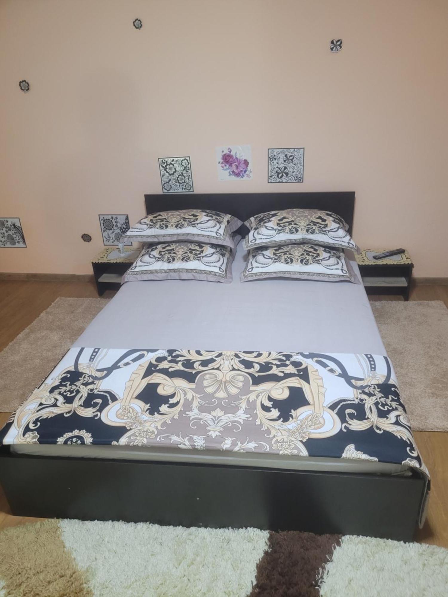 Vila La Izvorul Putinei Haţeg Chambre photo