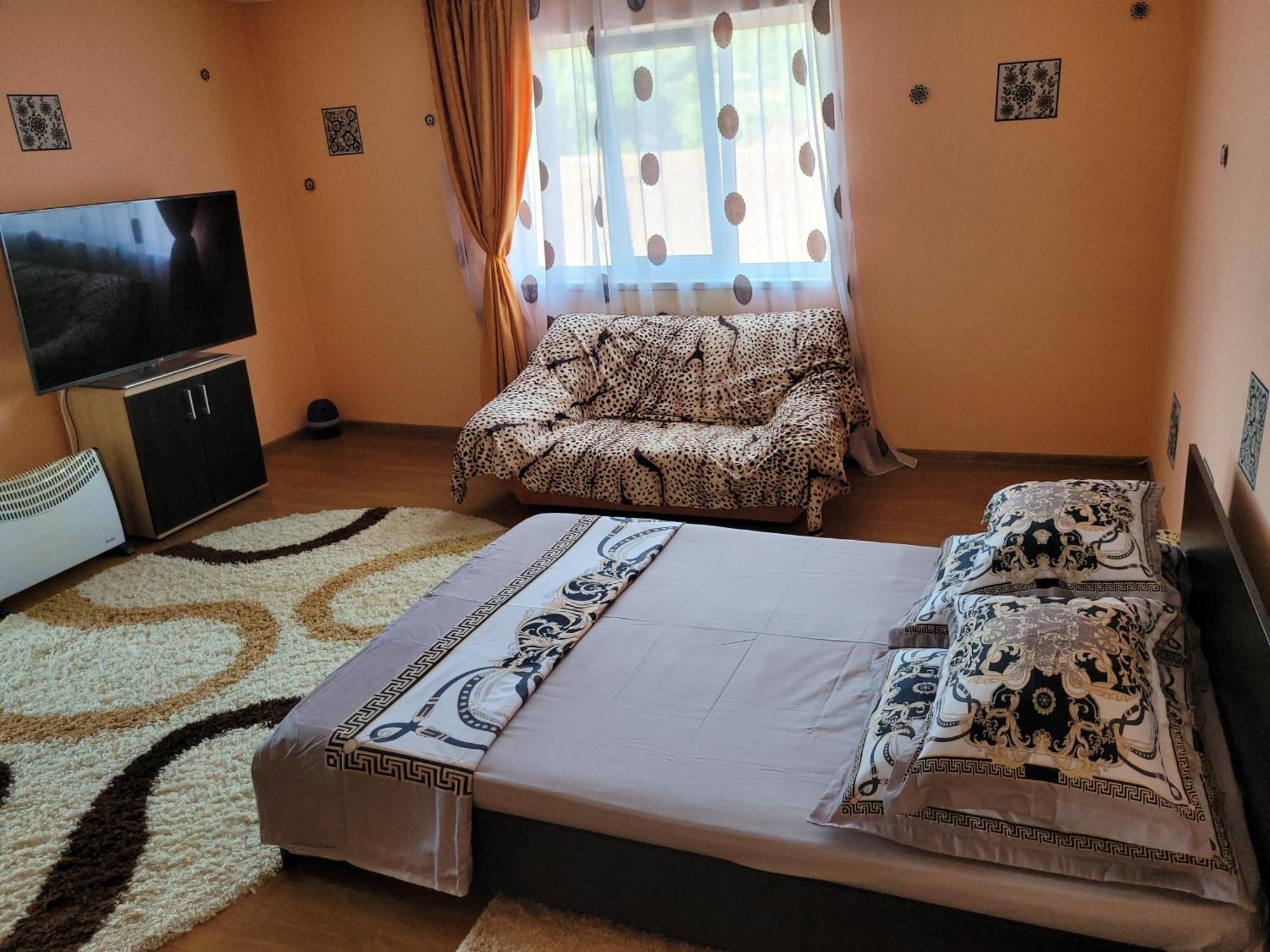 Vila La Izvorul Putinei Haţeg Chambre photo